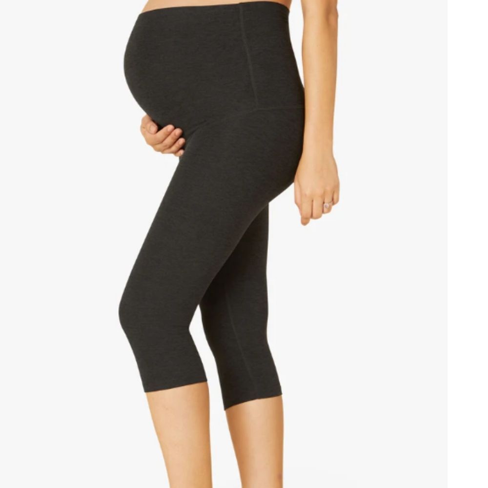 Beyond the Bump Dark Gray Maternity Capri Leggings